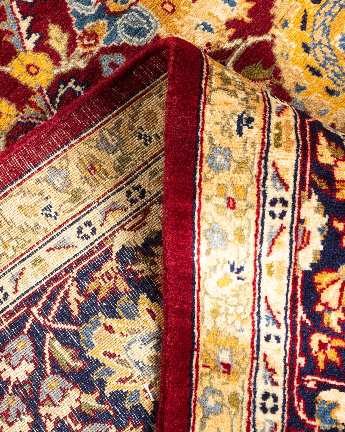 Laine Tapis traditionnel oriental rouge moghol noué à la main, unique en son genre en vente