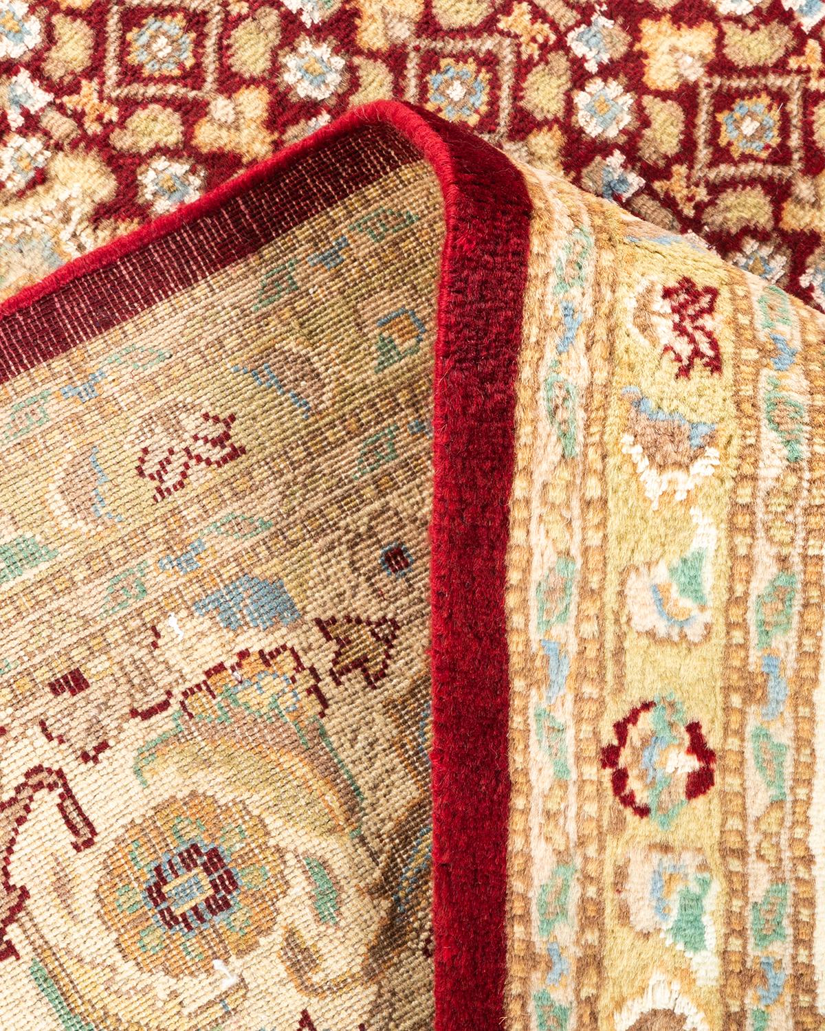 Laine Tapis traditionnel oriental rouge moghol noué à la main, unique en son genre en vente