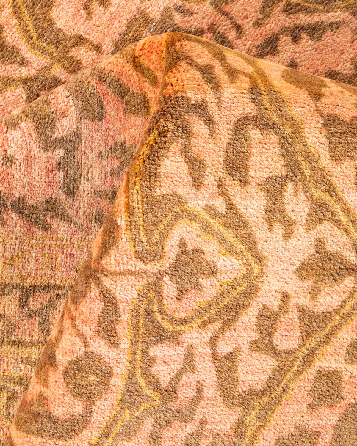 Tapis traditionnel oriental Mogul jaune, unique en son genre, noué à la main. en vente 1
