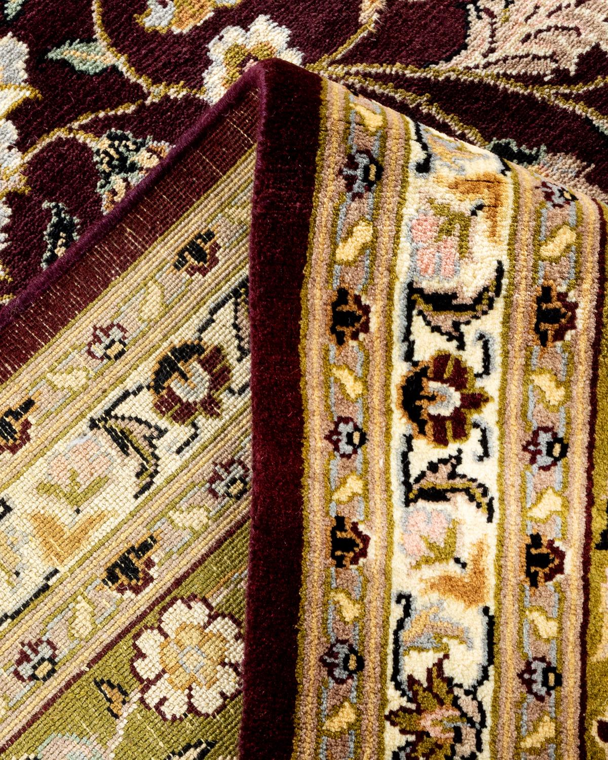 Einzigartiger handgeknüpfter traditioneller roter Orientteppich (Wolle) im Angebot