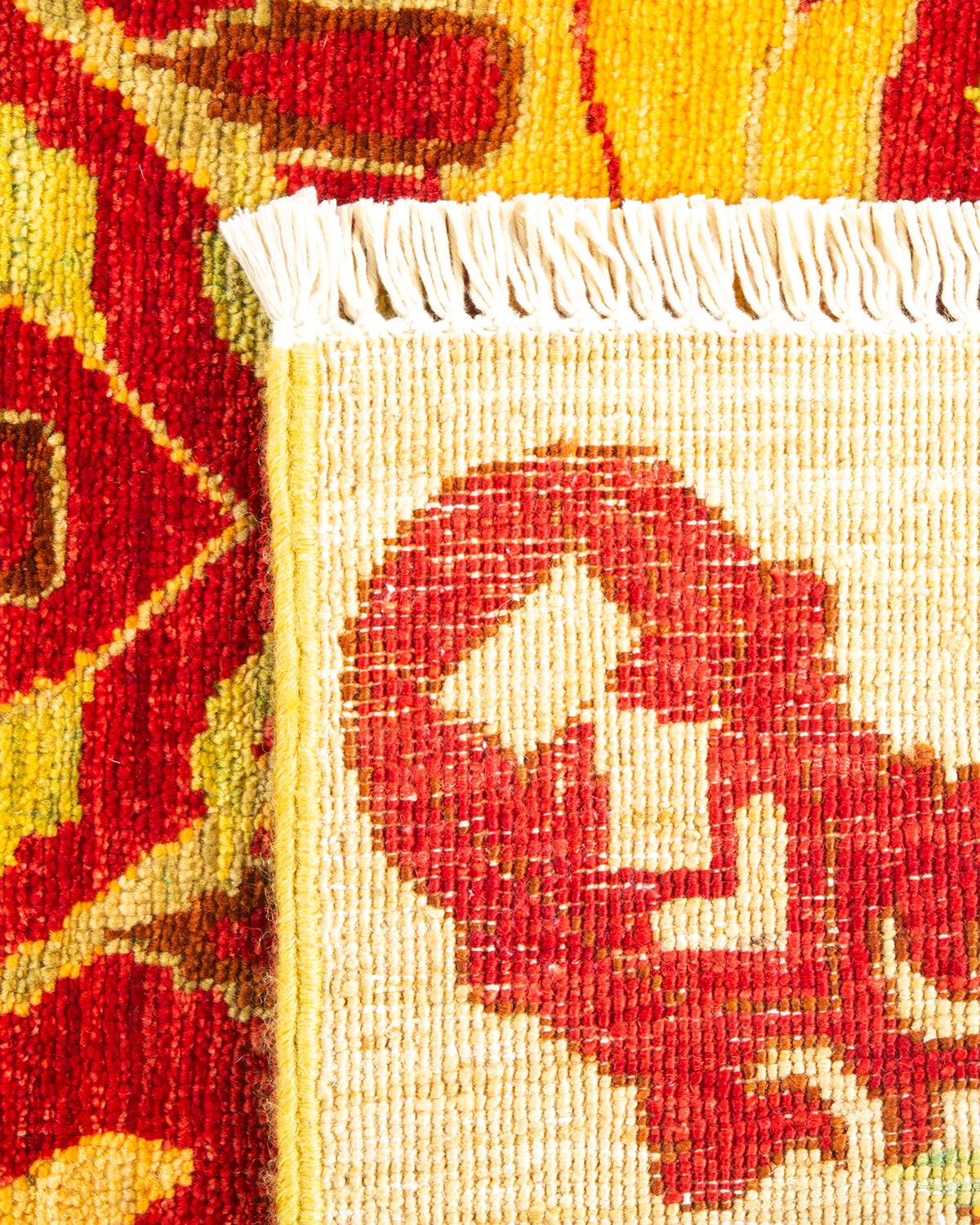 XXIe siècle et contemporain Tapis rouge Arts & Crafts en laine nouée à la main, unique en son genre en vente