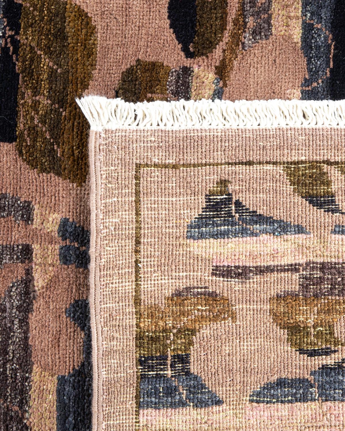 Laine Tapis de zone beige éclectique en laine nouée à la main, unique en son genre en vente