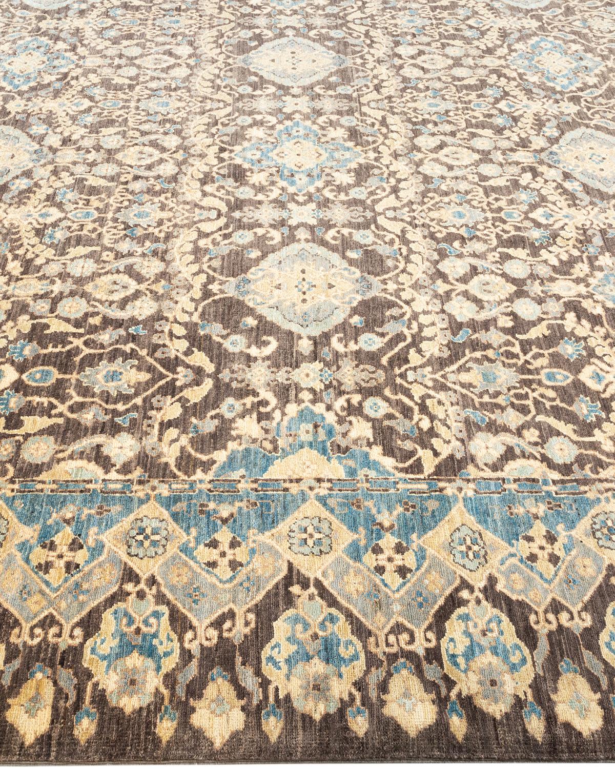 One-of-a-kind Hand Knotted Wool Eclectic Gray Area Rug In New Condition For Sale In Norwalk, CT