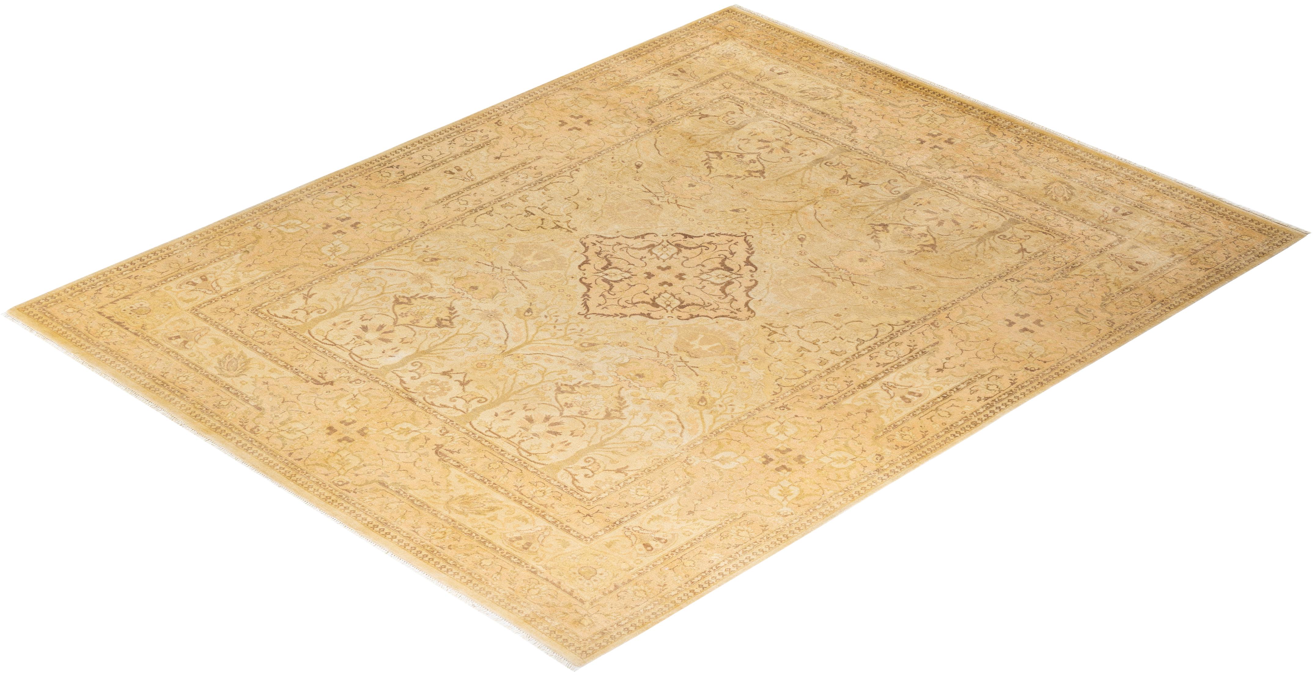 One-of-a-kind Hand Knotted Wool Eclectic Ivory Area Rug For Sale 3