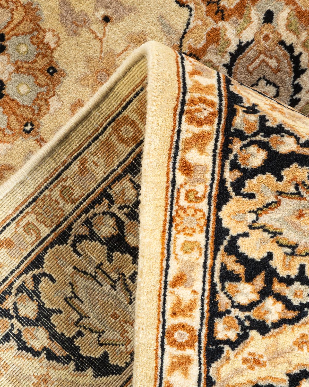 Handgeknüpfter Mogul-Teppich aus Wolle in Beige, Unikat im Angebot 1