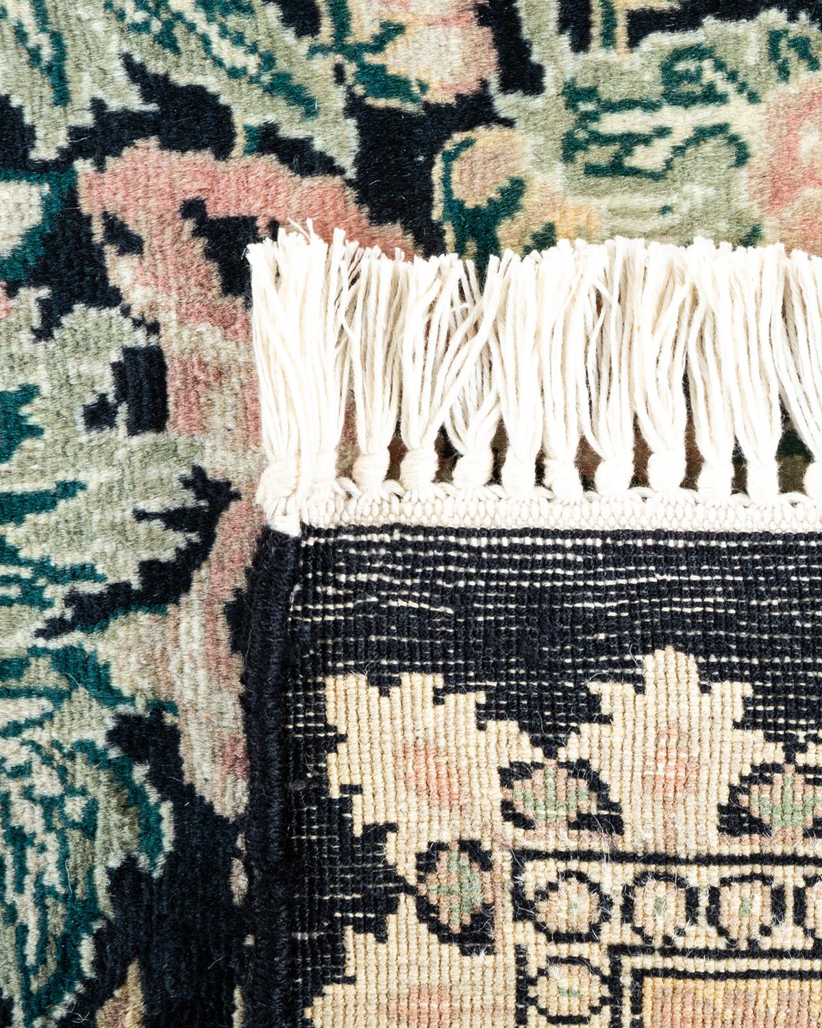 XXIe siècle et contemporain Tapis Mogul noir en laine noué à la main, unique en son genre en vente