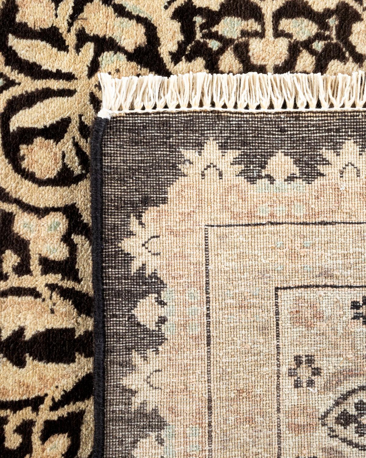 Einzigartiger handgeknüpfter Wollteppich Mogul Black Area Rug (21. Jahrhundert und zeitgenössisch) im Angebot