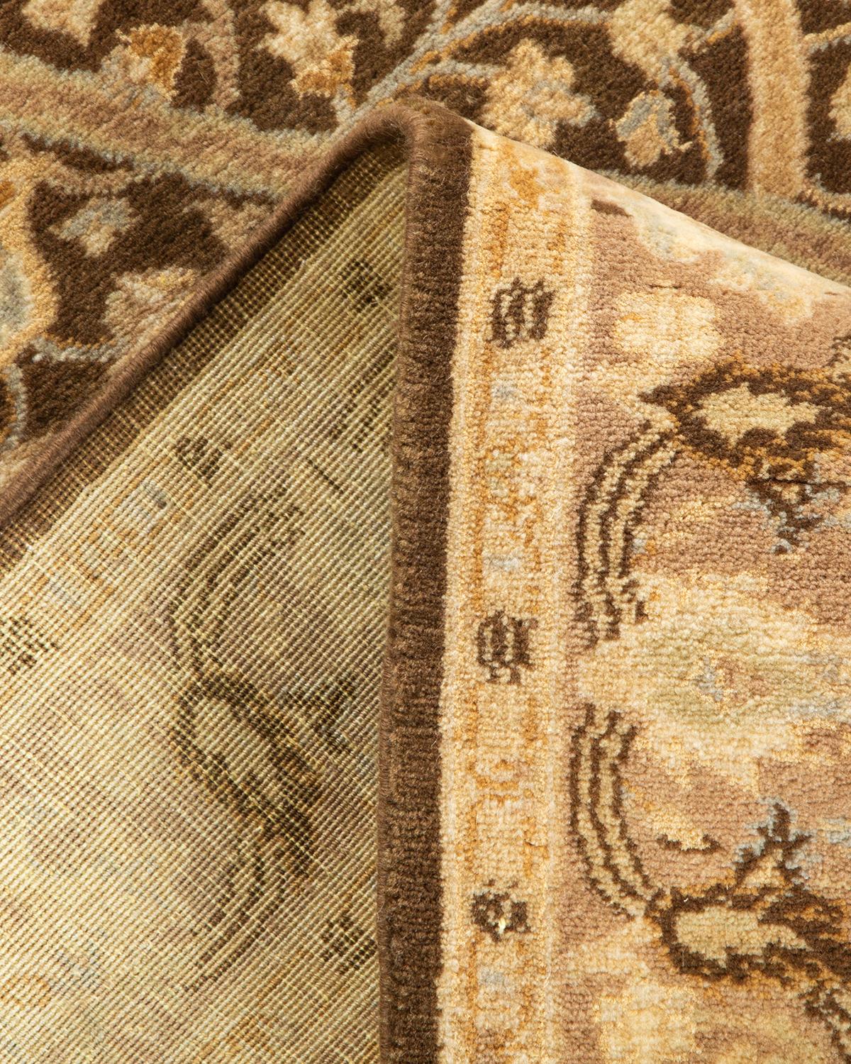 Laine Tapis Mogul marron en laine noué à la main, unique en son genre en vente