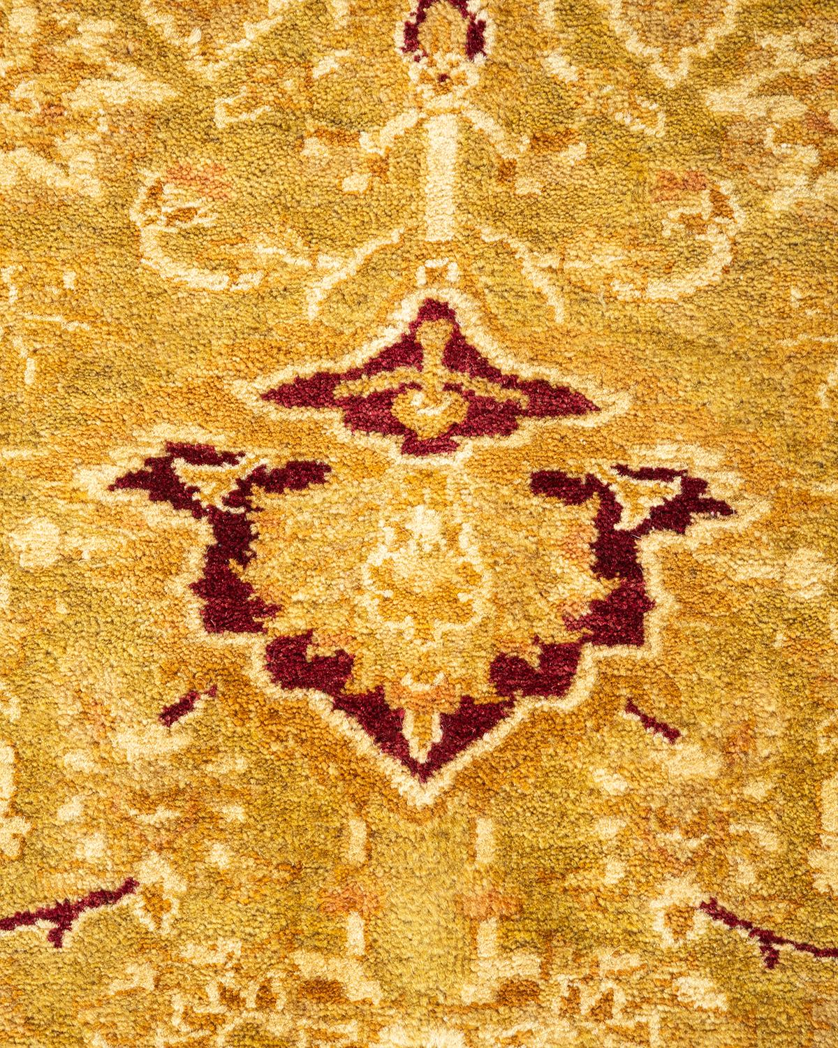Pakistanais Tapis unique en son genre en laine Mogul Green, noué à la main en vente