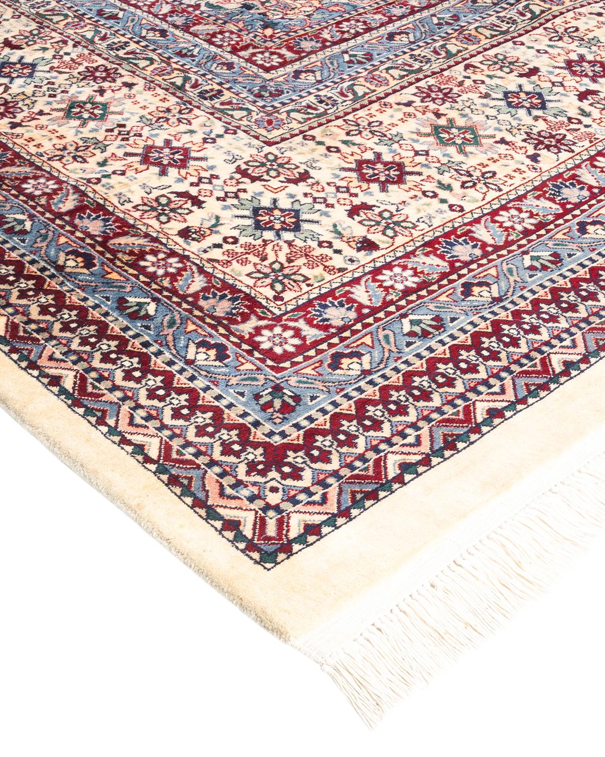 Die Teppiche der Mogul-Kollektion bringen mit ihren zurückhaltenden Farben und Allover-Mustern zeitlose Eleganz in jeden Raum. Beeinflusst von einem Spektrum türkischer, indischer und persischer Designs, lassen die Kunsthandwerker, die diese