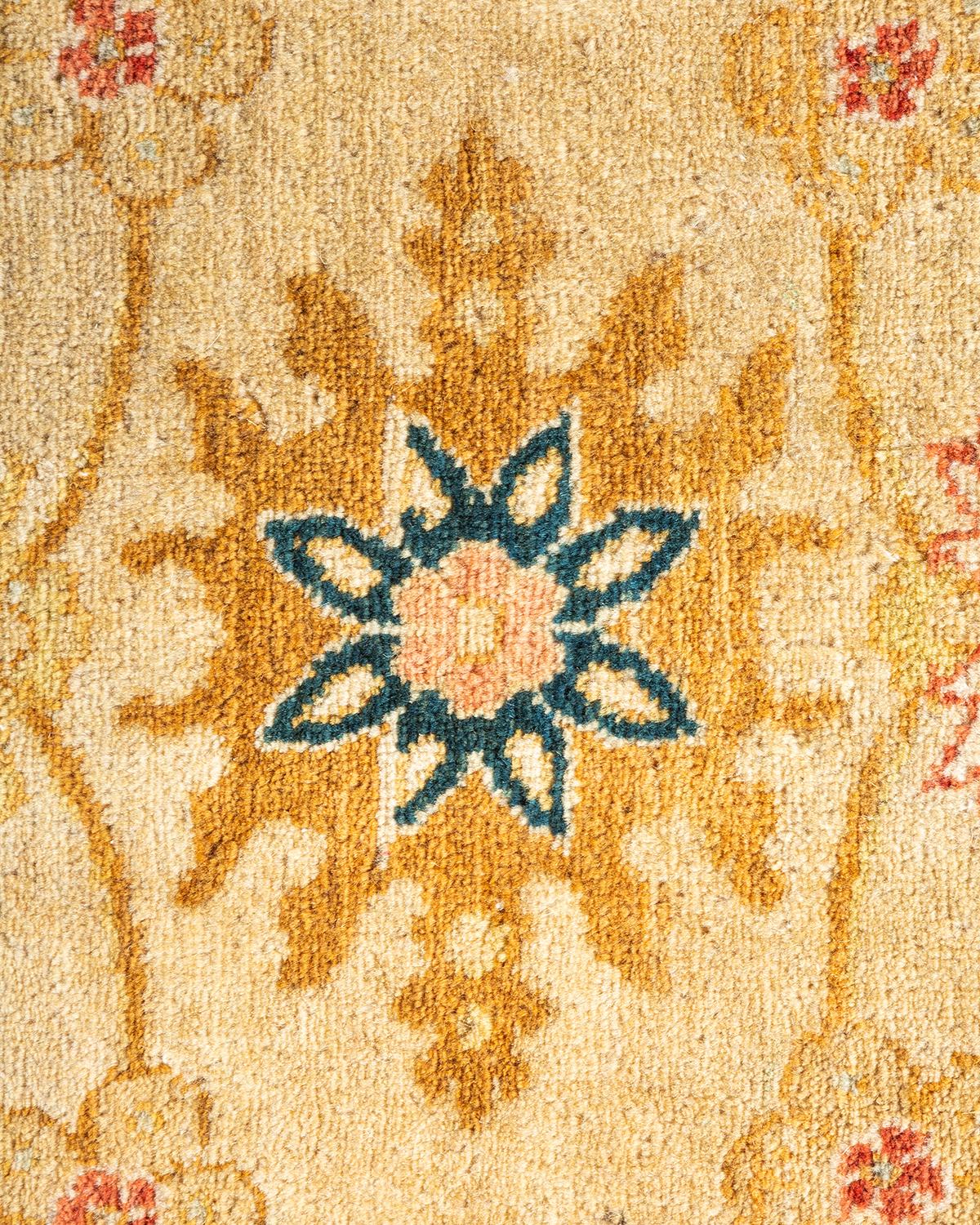 Handgeknüpfter elfenbeinfarbener Mogul-Teppich aus Wolle, Unikat (Pakistanisch) im Angebot