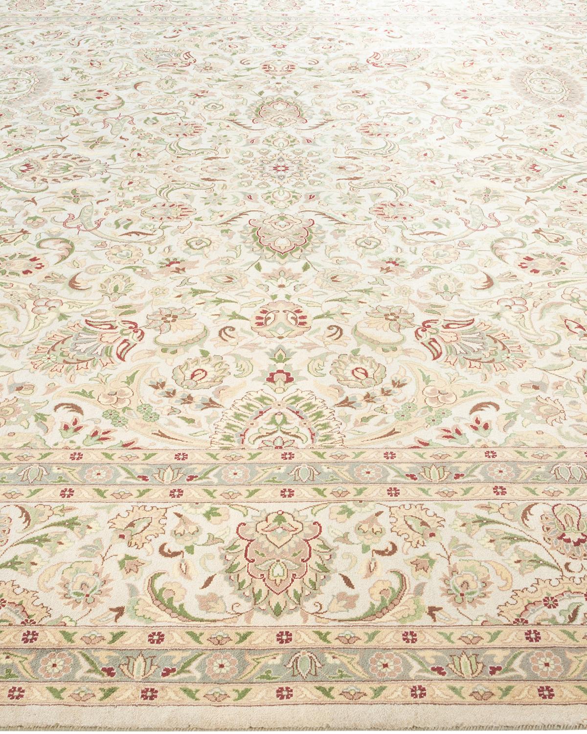 Tapis Mogul ivoire en laine noué à la main, unique en son genre Neuf - En vente à Norwalk, CT