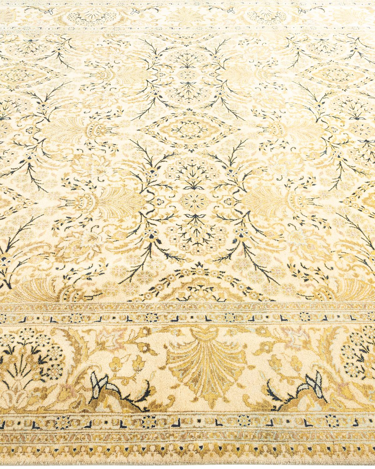 One-of-a-kind Hand Knotted Wool Mogul Ivory Area Rug In New Condition For Sale In Norwalk, CT