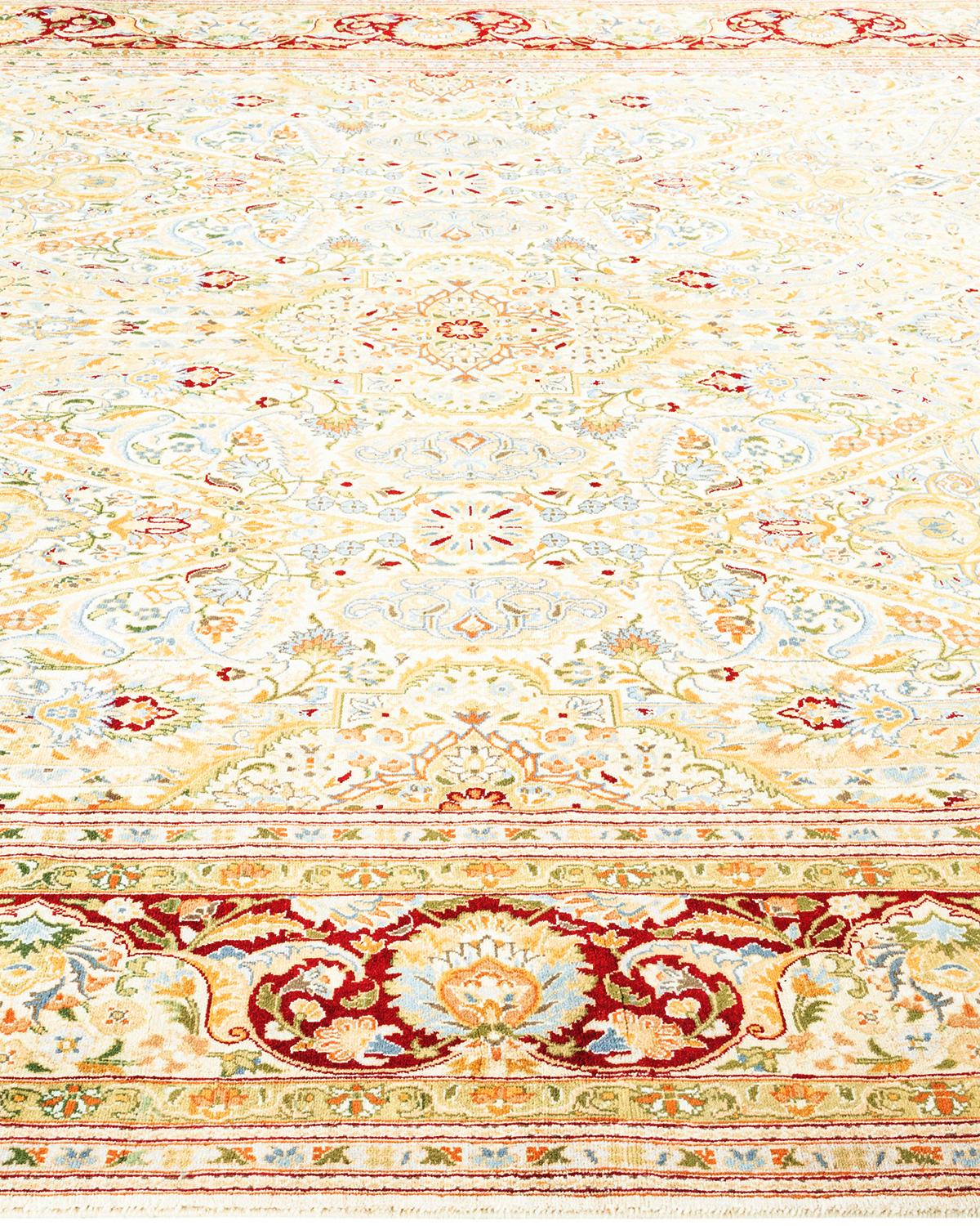 One-of-a-kind Hand Knotted Wool Mogul Ivory Area Rug In New Condition For Sale In Norwalk, CT