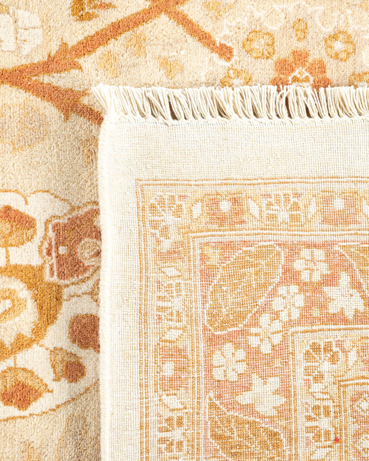 XXIe siècle et contemporain Tapis Mogul ivoire en laine noué à la main, unique en son genre en vente