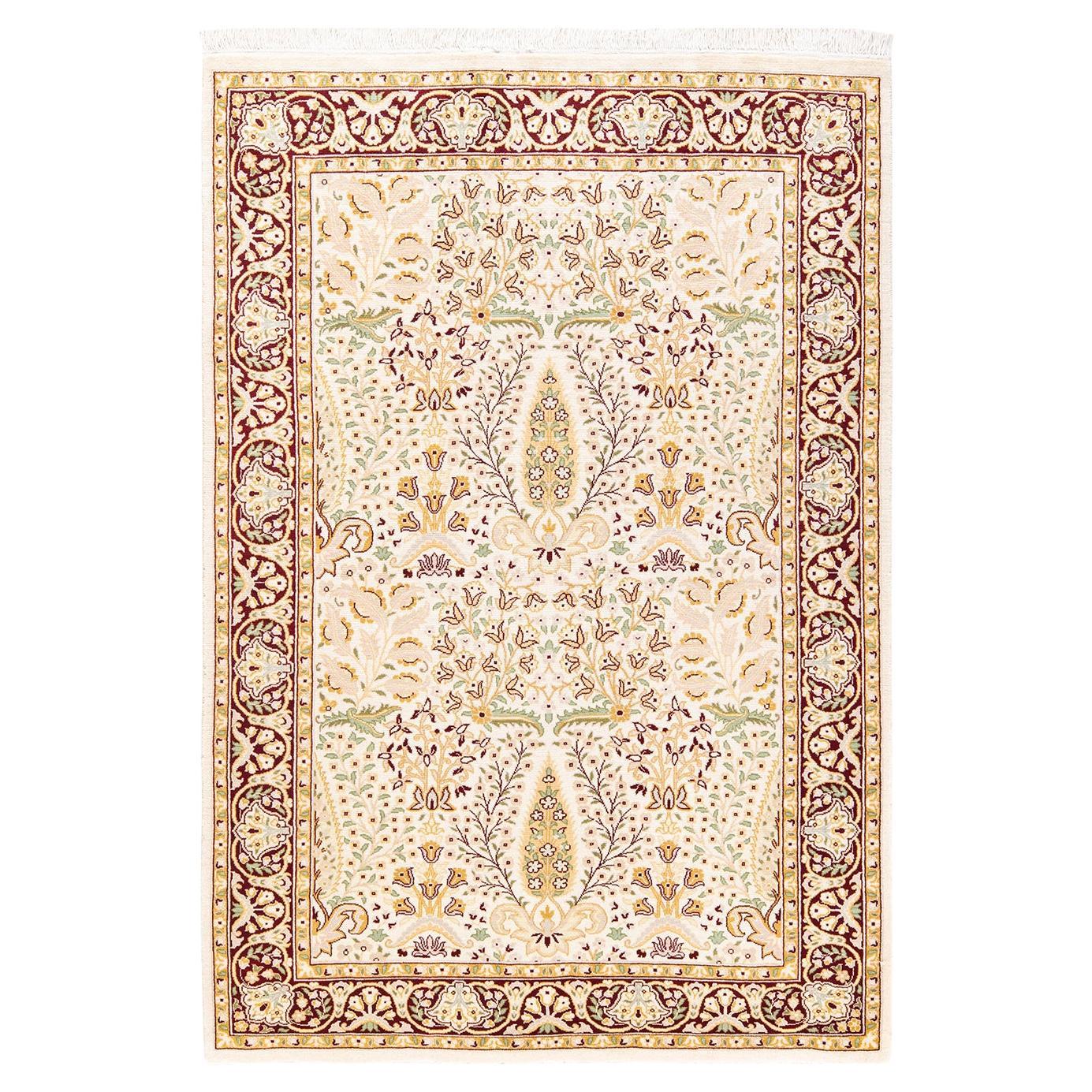 Tapis Mogul ivoire en laine noué à la main, unique en son genre en vente