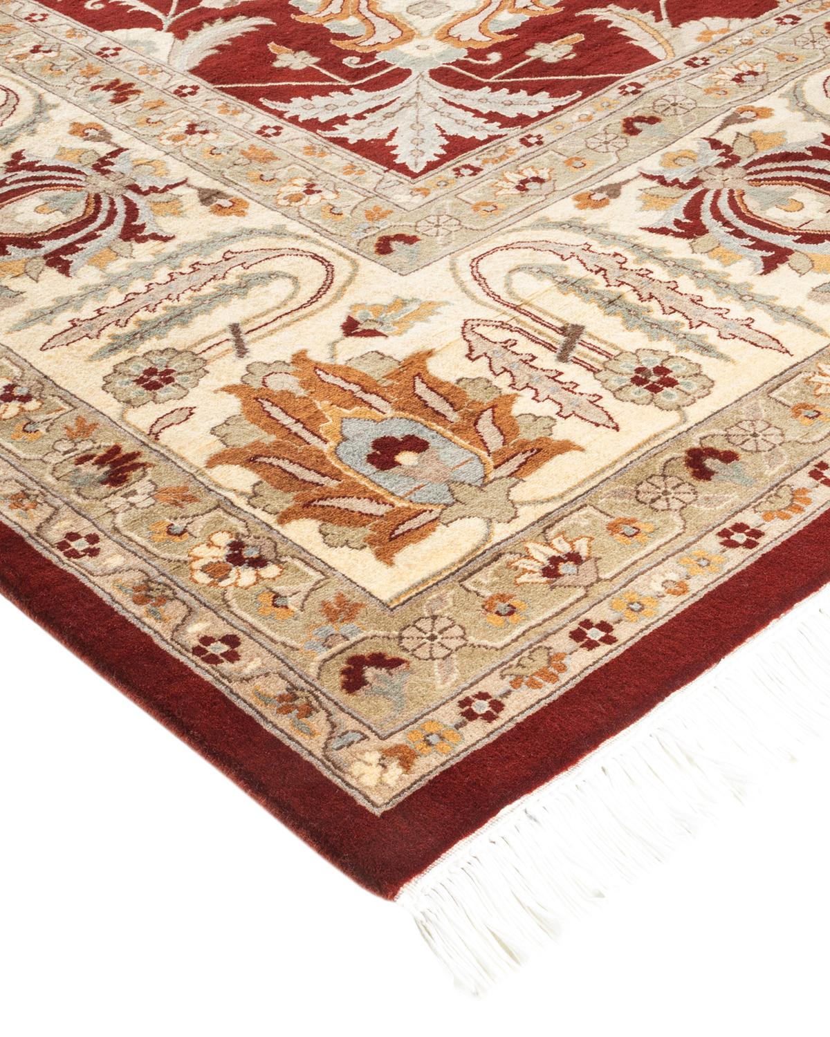 Avec leurs palettes discrètes et leurs motifs à l'envers, les tapis de la collection Mogul apporteront une sophistication intemporelle à n'importe quelle pièce. Influencés par un éventail de motifs turcs, indiens et persans, les artisans qui tissent