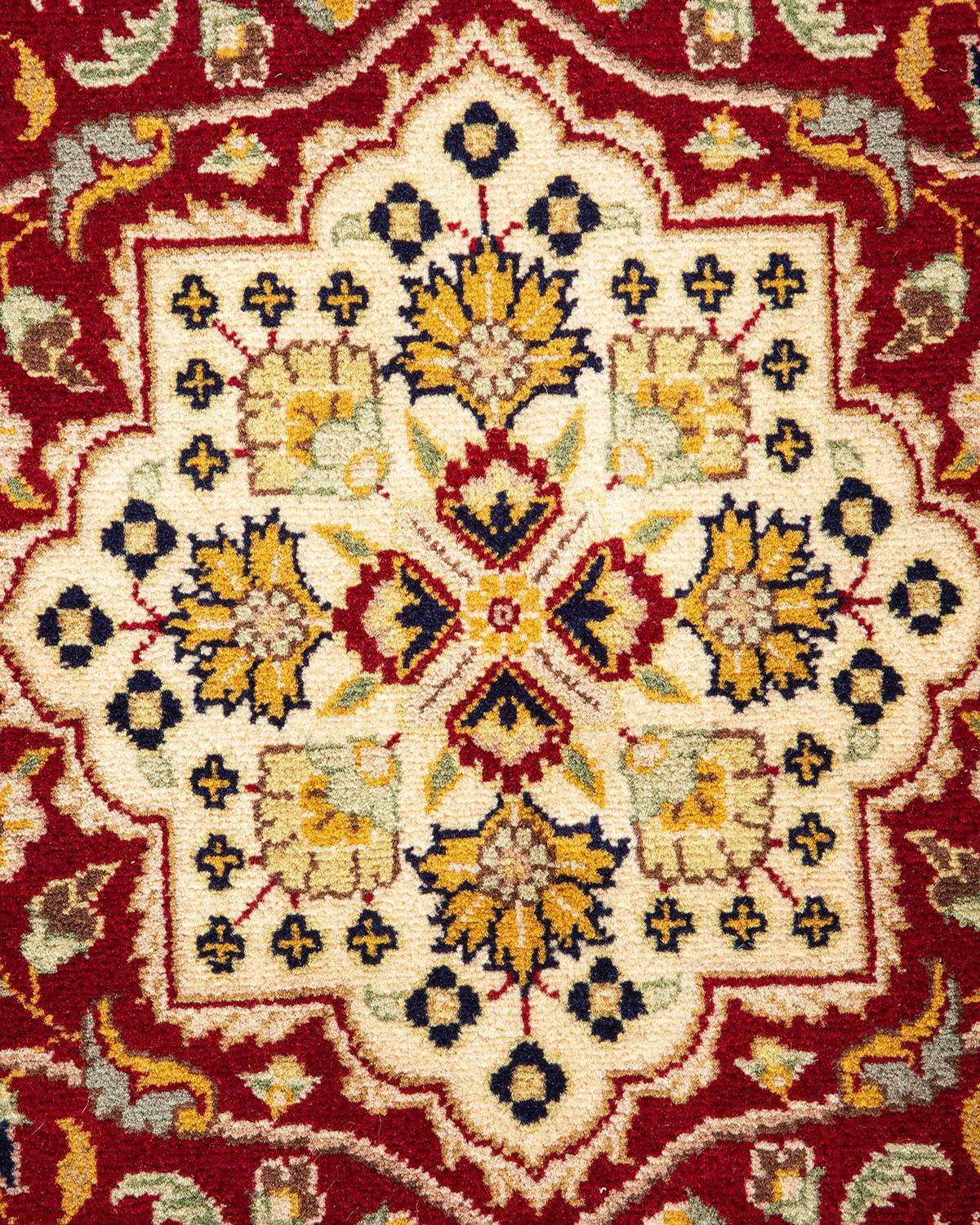 Handgeknüpfter Mogul-Teppich aus roter Wolle, Unikat (Pakistanisch) im Angebot