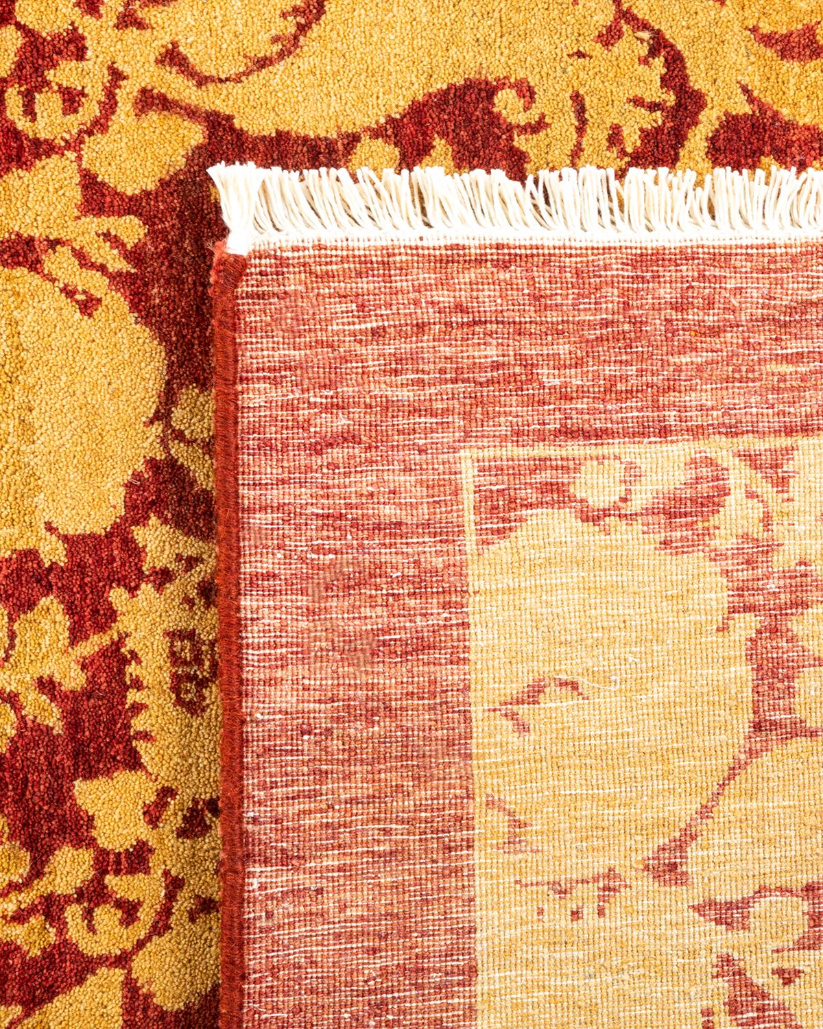 Handgeknüpfter Mogul-Teppich aus roter Wolle, Unikat (21. Jahrhundert und zeitgenössisch) im Angebot