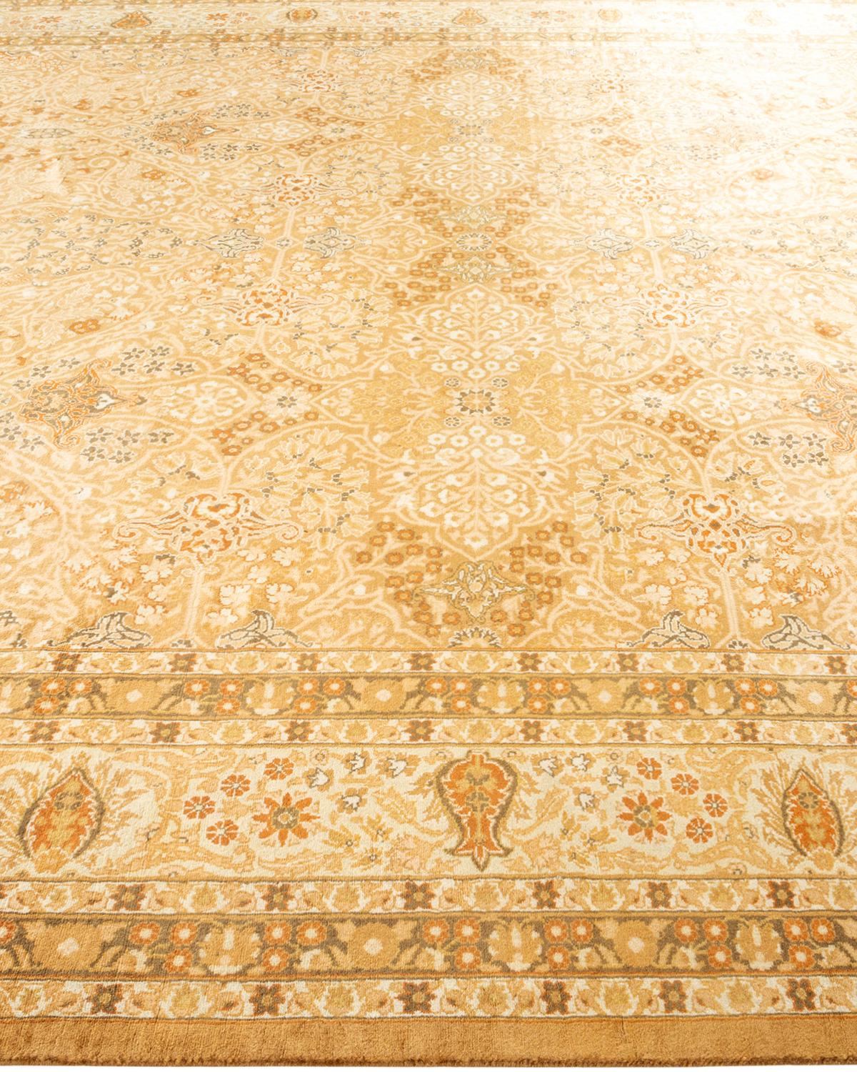 One-of-a-kind Hand Knotted Wool Mogul Yellow Area Rug In New Condition For Sale In Norwalk, CT