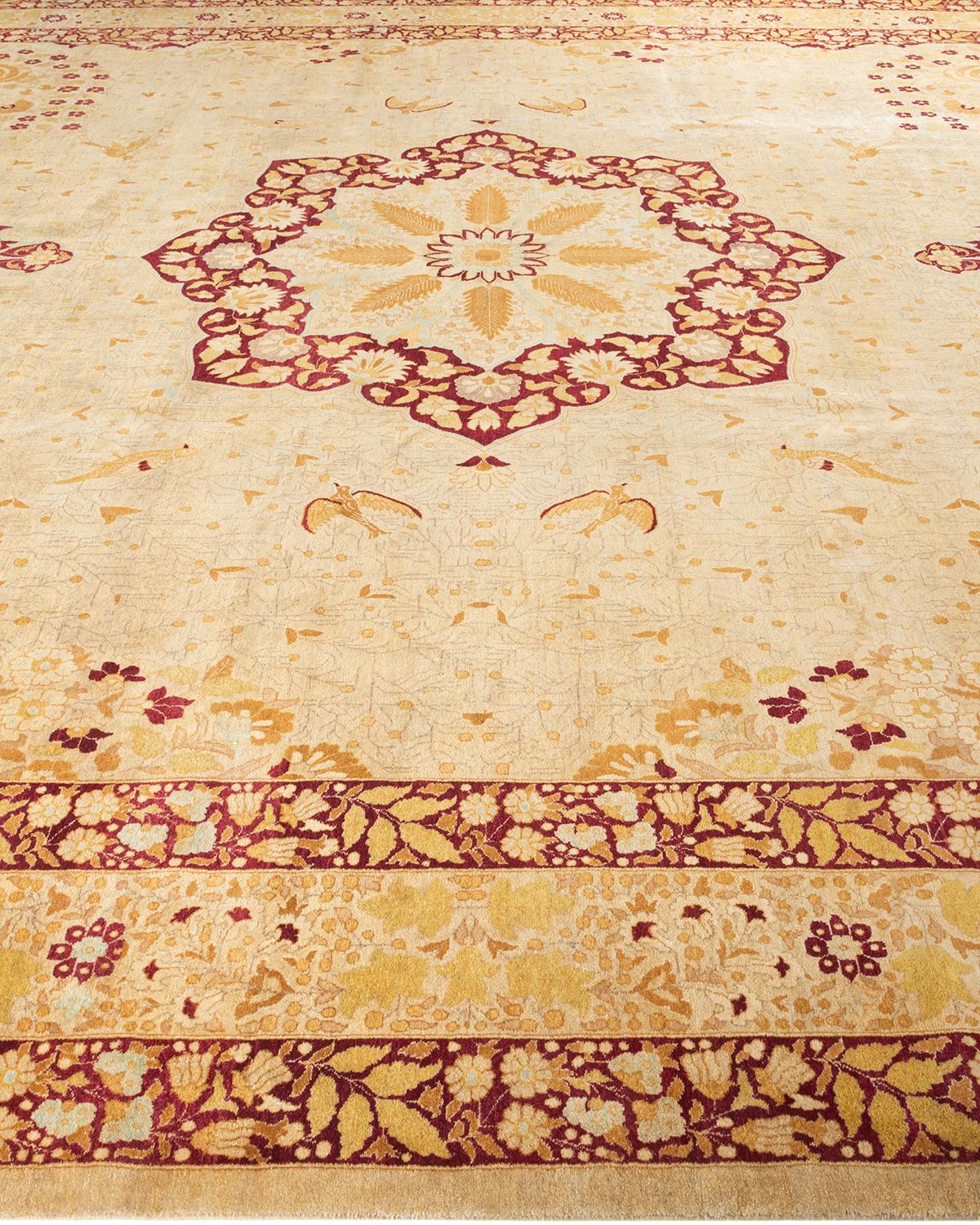 One-of-a-kind Hand Knotted Wool Mogul Yellow Area Rug In New Condition For Sale In Norwalk, CT
