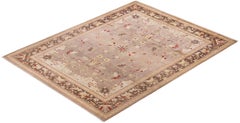 Tapis contemporain beige éclectique fait à la main, unique en son genre