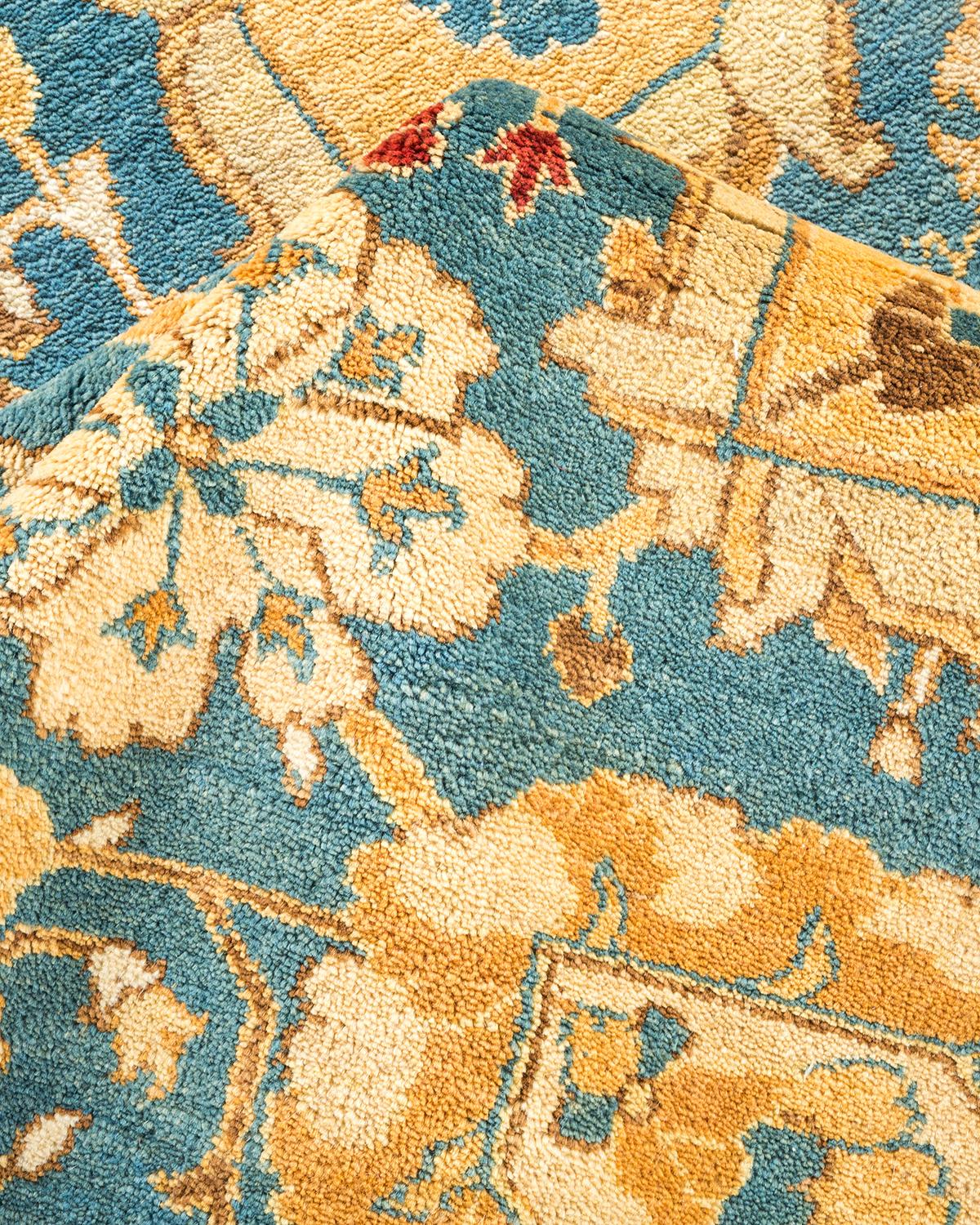Autre Tapis bleu contemporain éclectique fait à la main, unique en son genre en vente