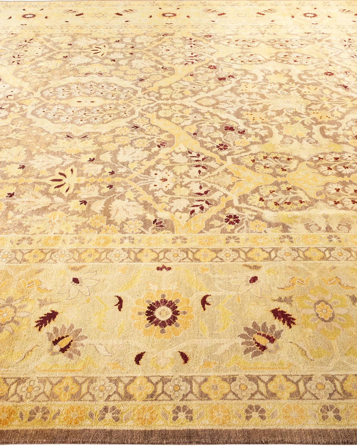 Handgefertigter, zeitgenössischer, eklektischer brauner Teppich, Unikat im Zustand „Neu“ im Angebot in Norwalk, CT