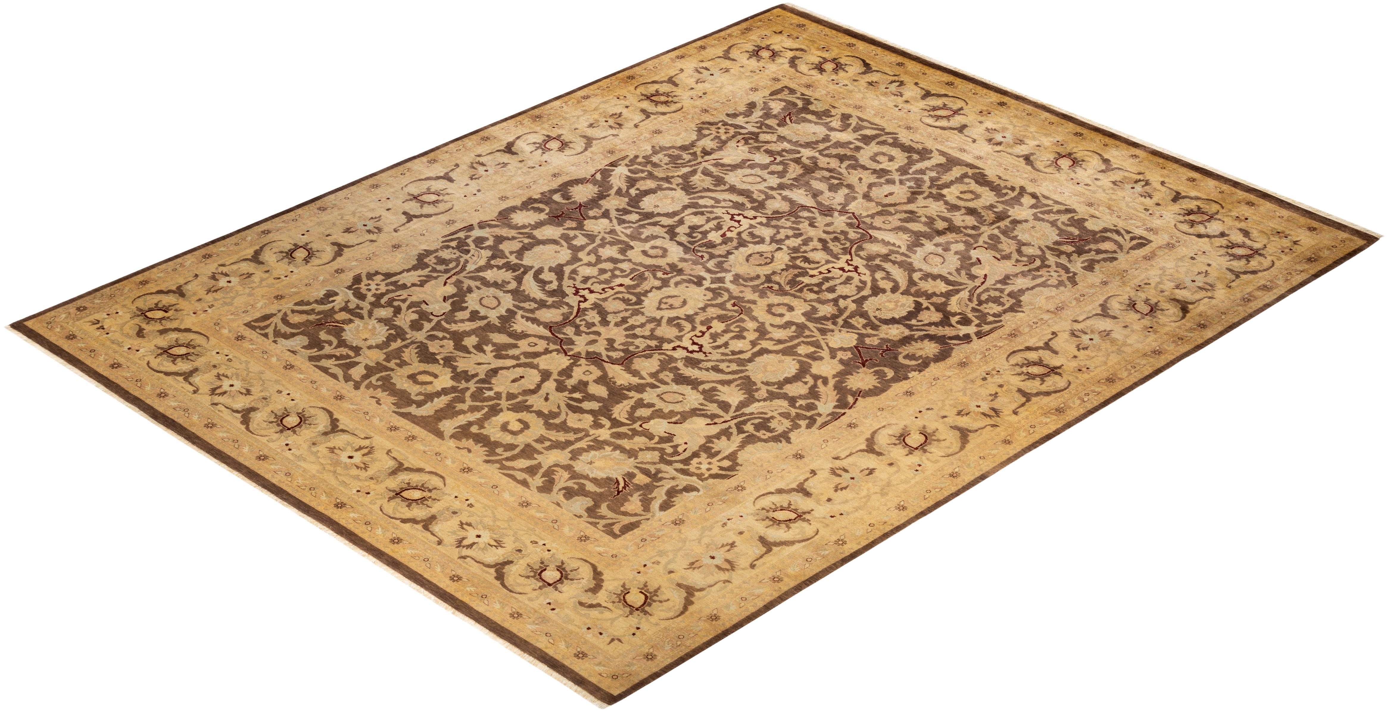 Con una amalgama de tamaños e influencias estéticas que van del art déco al Rorschach y el modernismo, las alfombras de la colección Eclectic desafían la definición, pidiendo en su lugar convertirse en intrigantes puntos focales de una habitación.