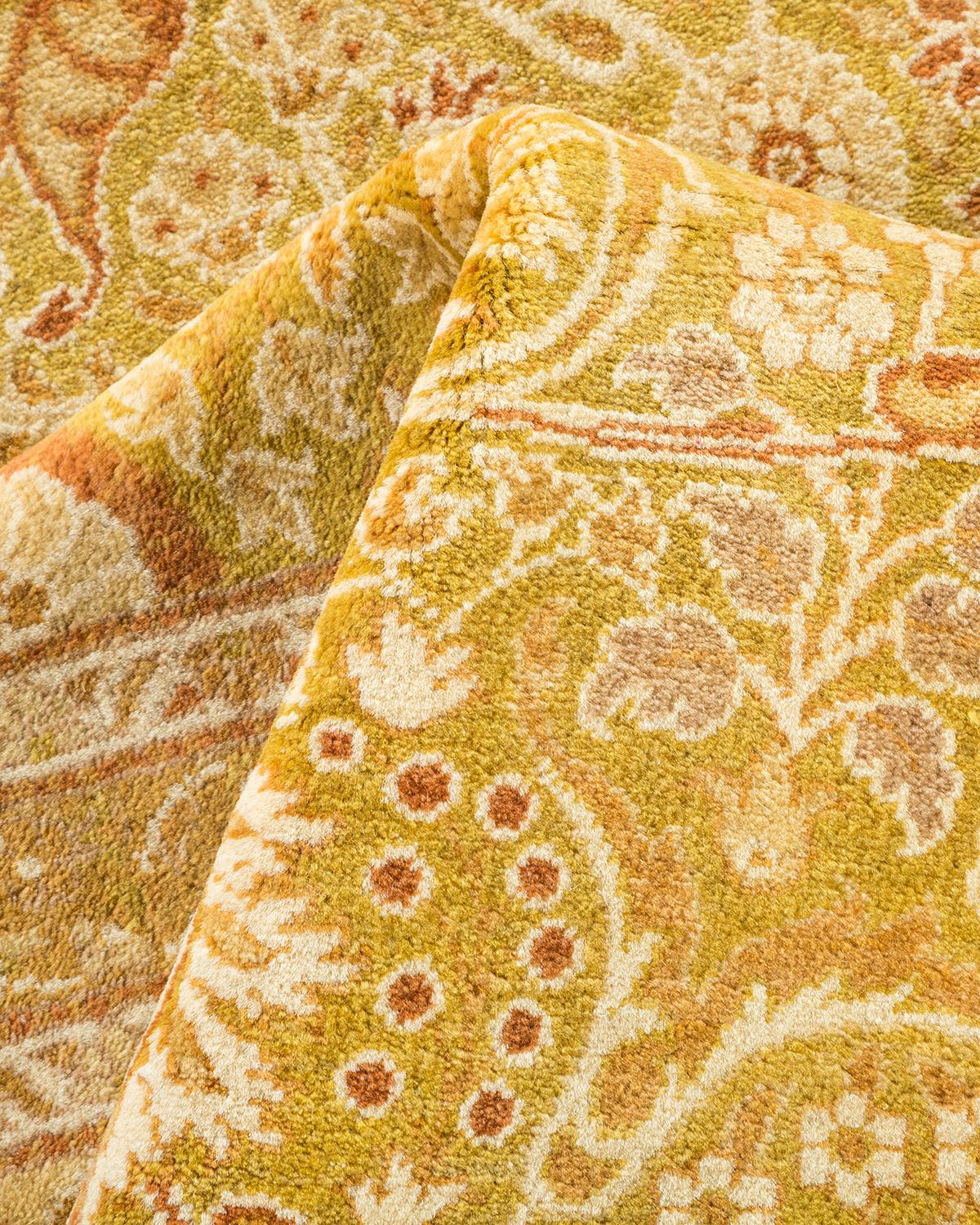 Autre Tapis vert éclectique contemporain fait à la main unique en son genre en vente