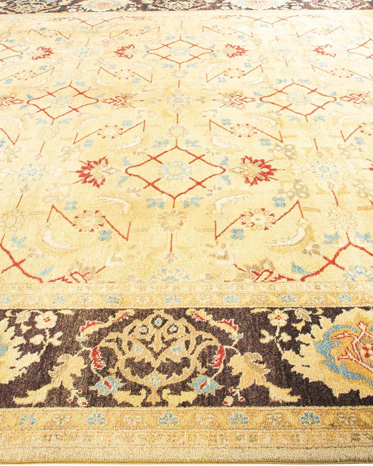 Unikat Hand Made Contemporary Eclectic Green Area Rug (21. Jahrhundert und zeitgenössisch) im Angebot