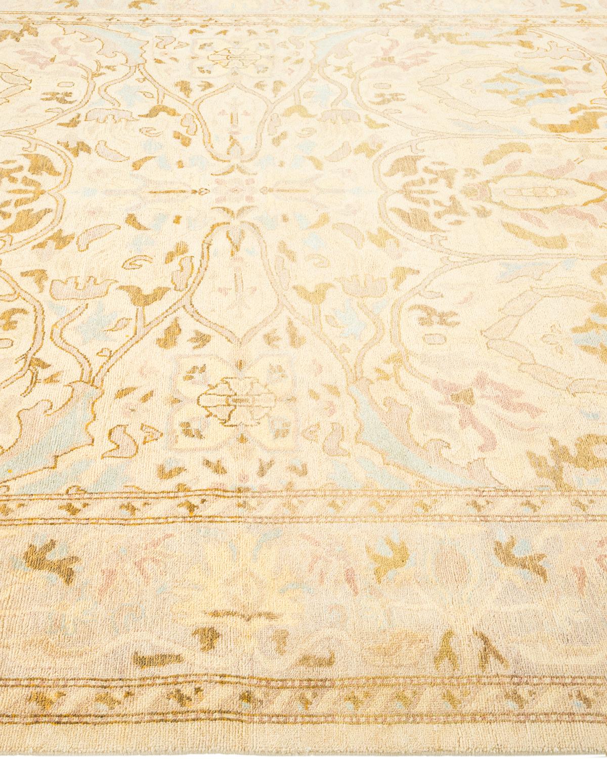 One-of-a-kind Hand Made Contemporary Eclectic Ivory Area Rug In New Condition For Sale In Norwalk, CT