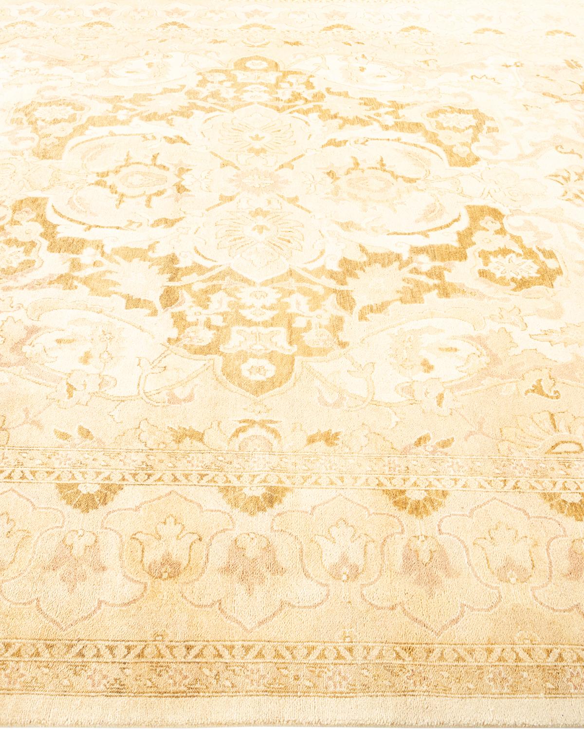One-of-a-kind Hand Made Contemporary Eclectic Ivory Area Rug In New Condition For Sale In Norwalk, CT