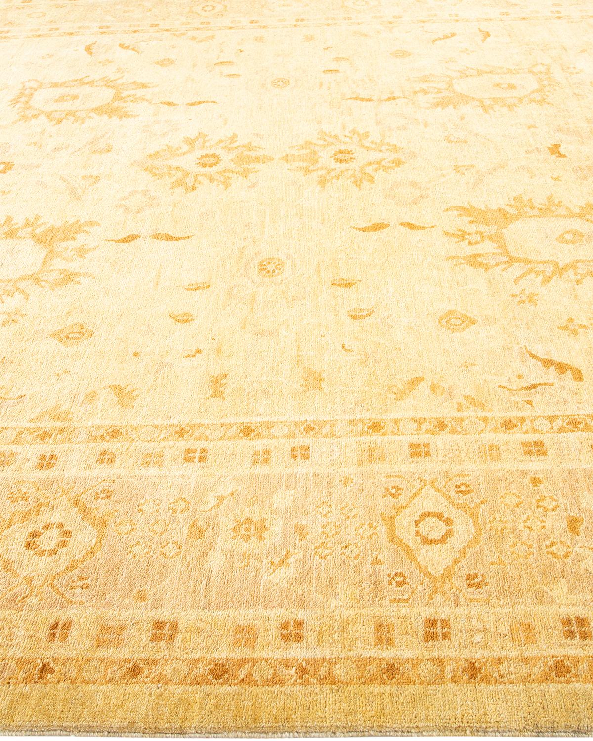 One-of-a-kind Hand Made Contemporary Eclectic Ivory Area Rug In New Condition For Sale In Norwalk, CT