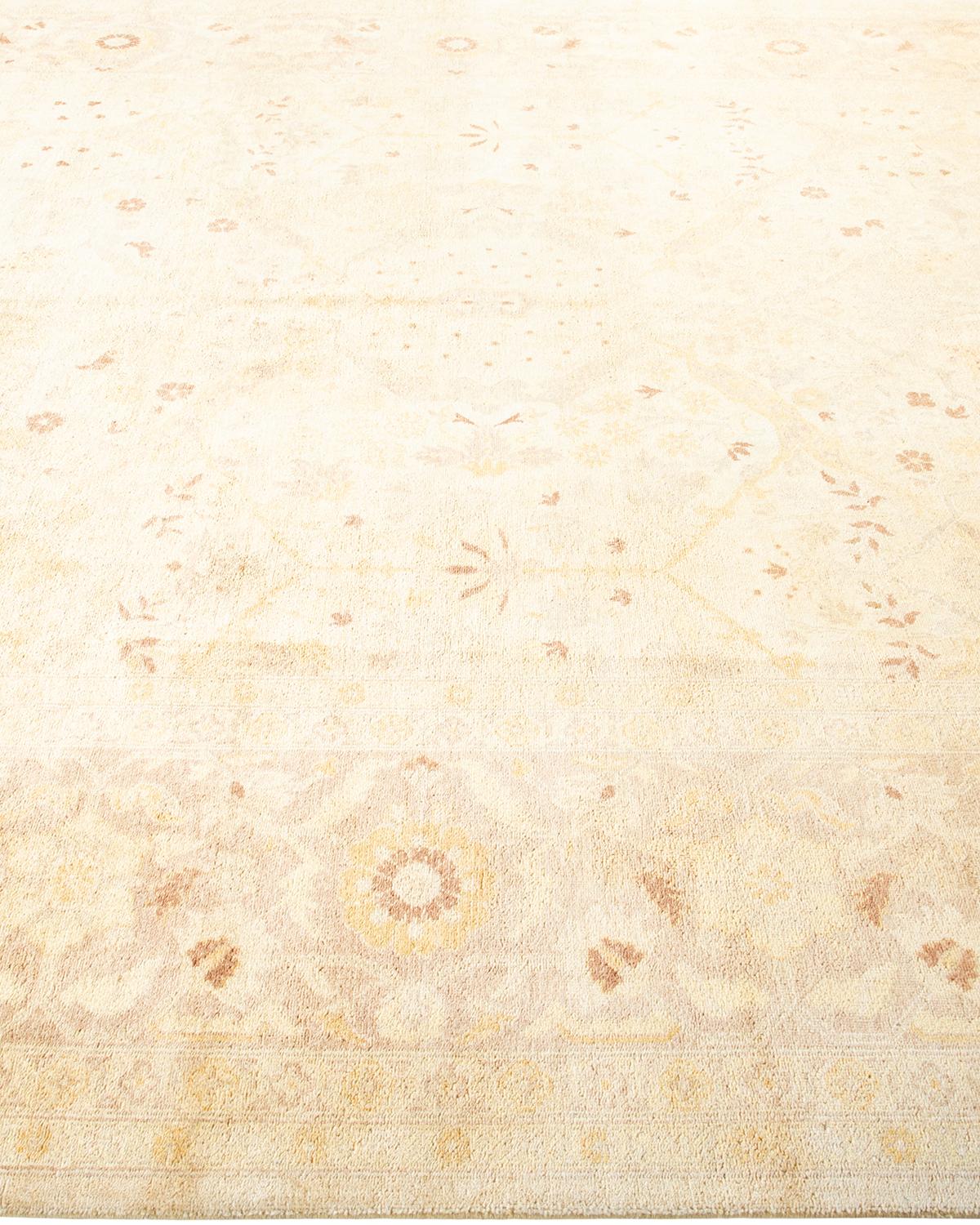 Einzigartige Hand Made Contemporary Eclectic Elfenbein Bereich Teppich im Zustand „Neu“ im Angebot in Norwalk, CT
