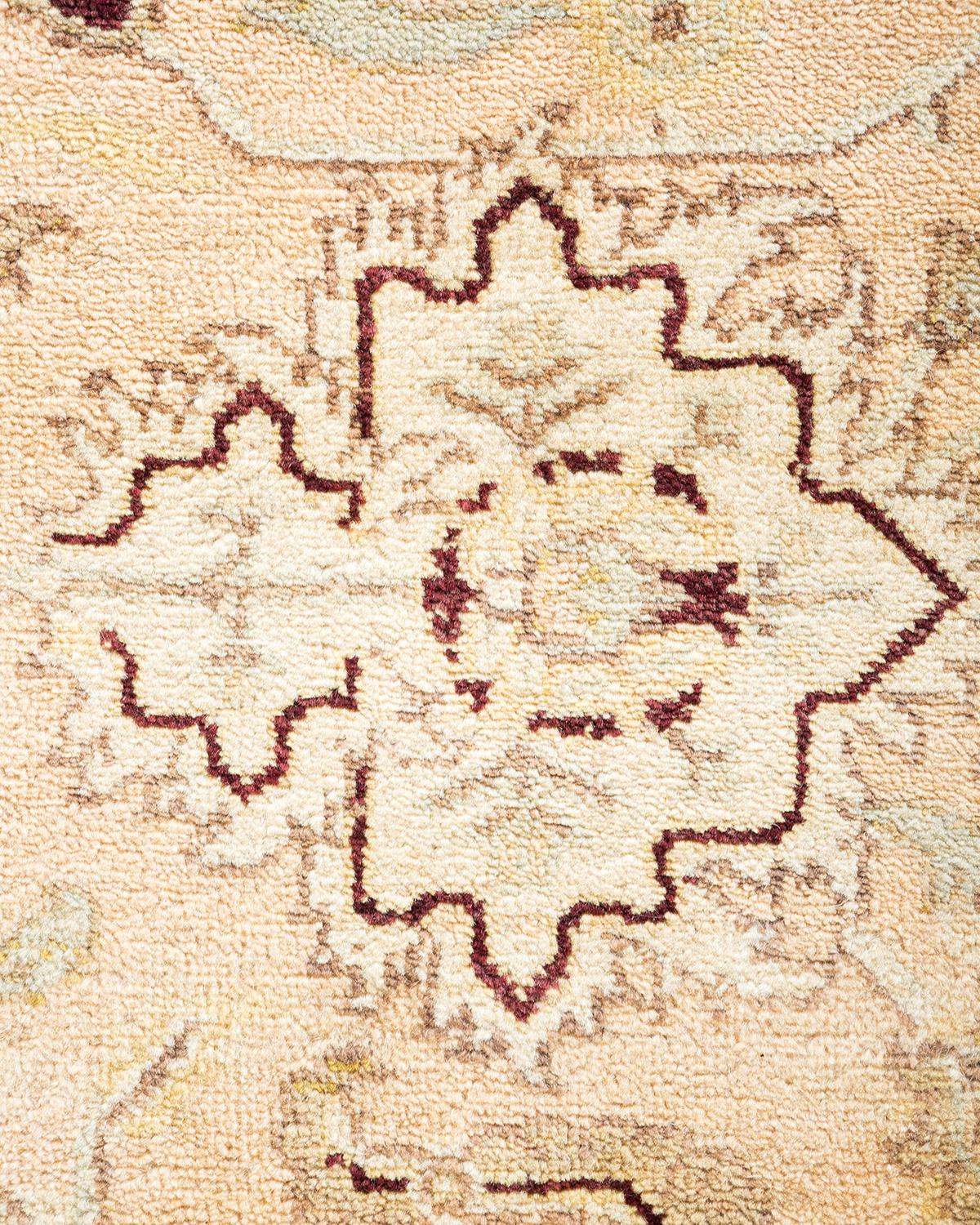 One-of-a-kind Hand Made Contemporary Eclectic Ivory Area Rug In New Condition For Sale In Norwalk, CT