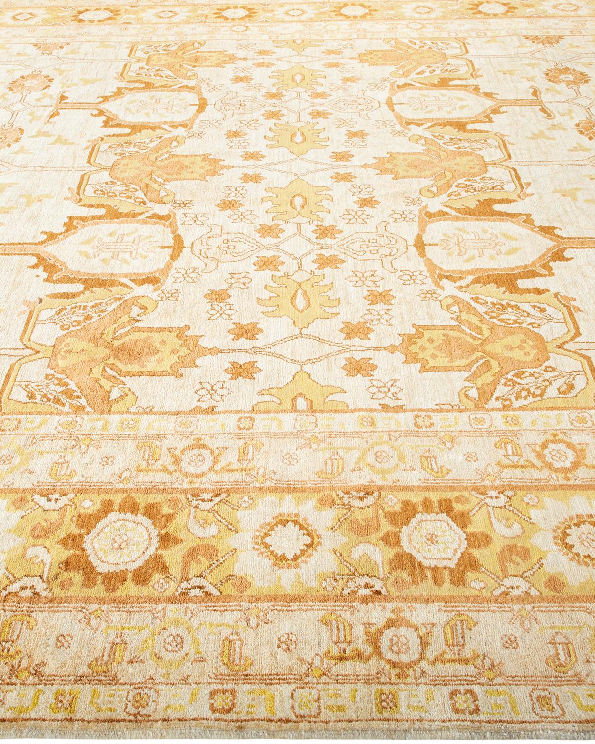 One-of-a-Kind Hand Made Contemporary Eclectic Ivory Area Rug In New Condition For Sale In Norwalk, CT