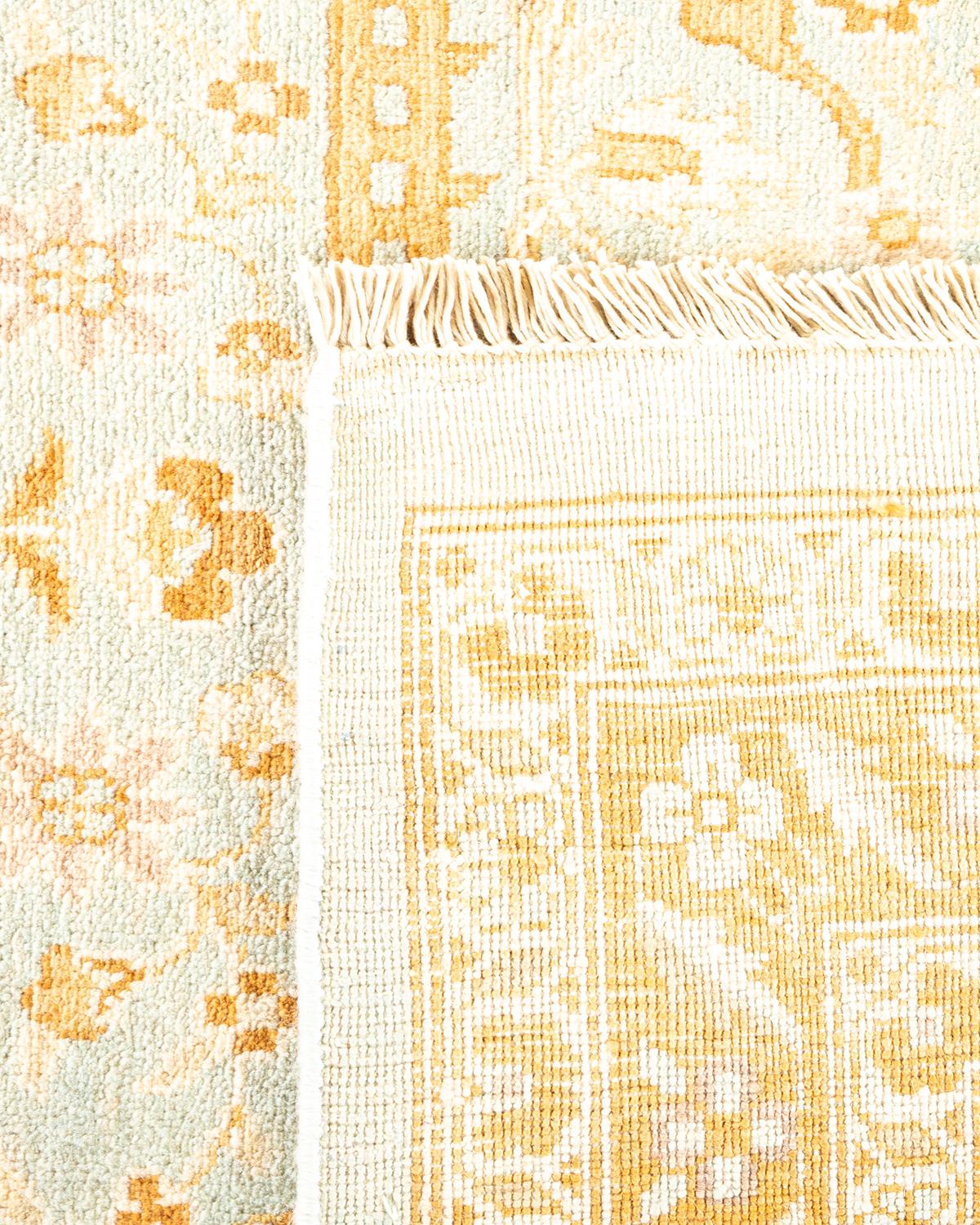 Unikat Hand Made Contemporary Eclectic Light Blue Area Rug (Handgeknüpft) im Angebot