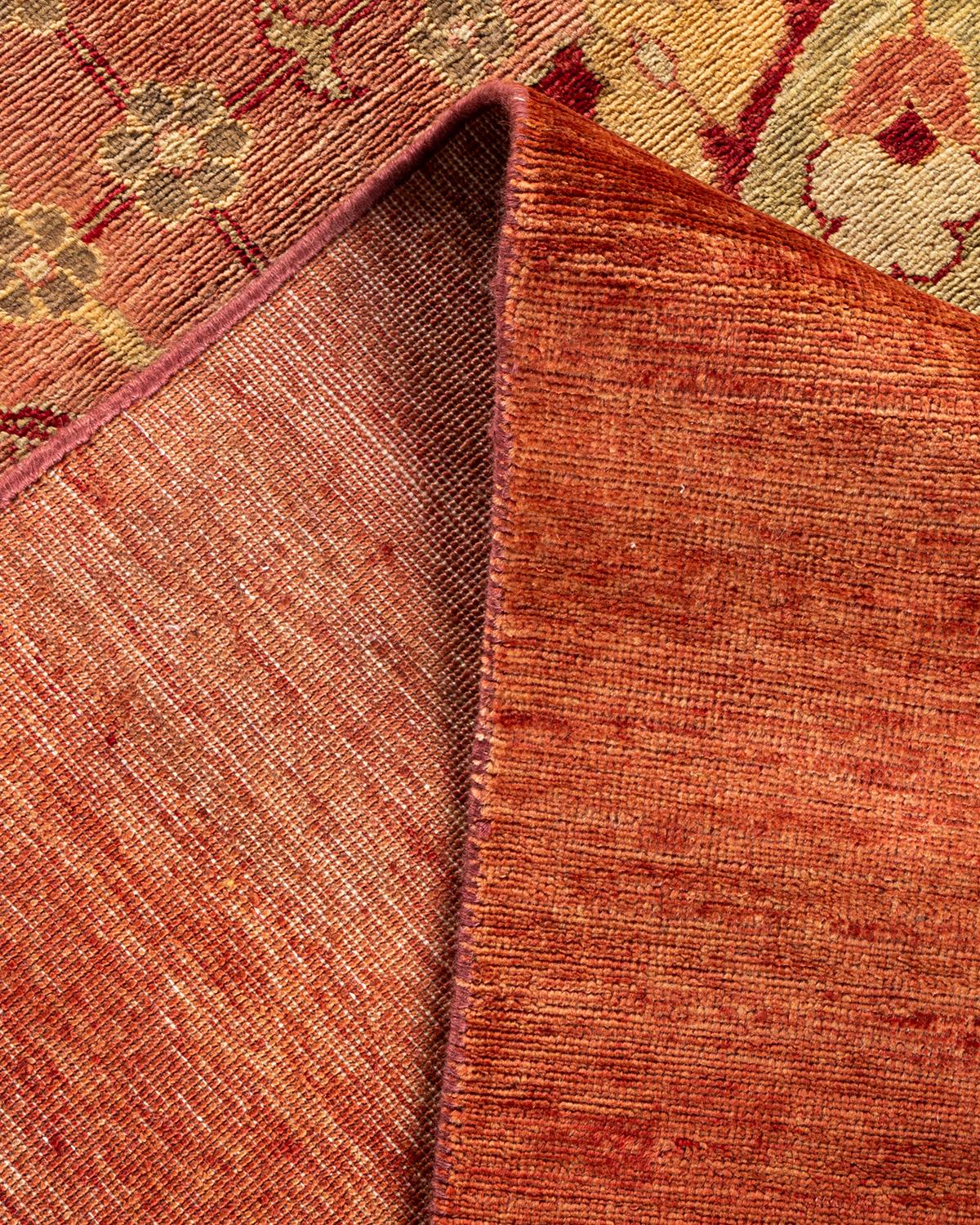 Zeitgenössischer, handgefertigter, eklektischer rosa Teppich, Unikat (Pakistanisch) im Angebot