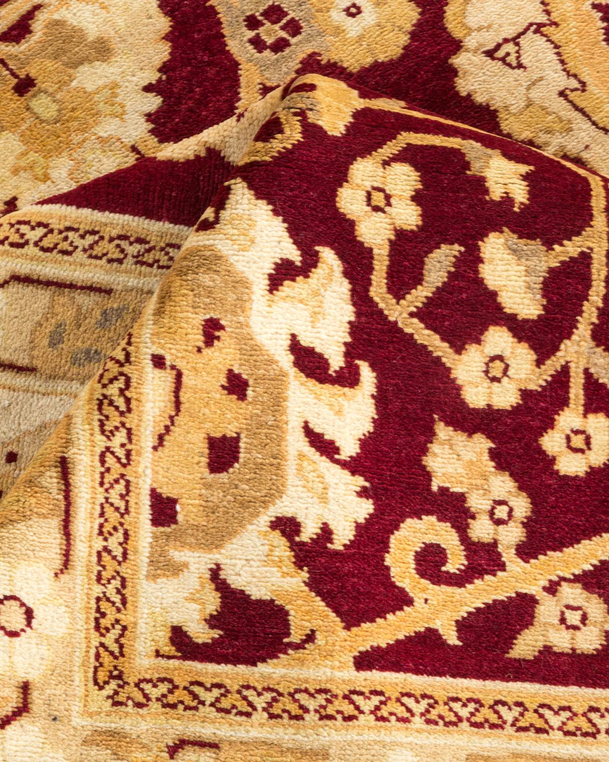 Handgefertigter, zeitgenössischer, eklektischer roter Teppich, Unikat (Sonstiges) im Angebot