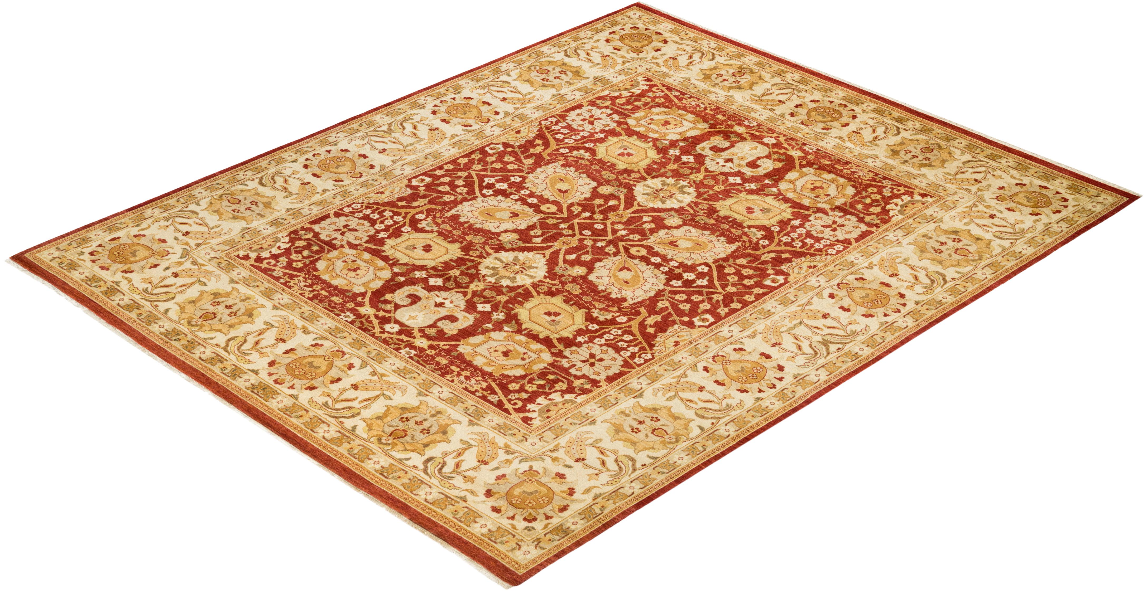 Con una amalgama de tamaños e influencias estéticas que van del art déco al Rorschach y el modernismo, las alfombras de la colección Eclectic desafían la definición, pidiendo en su lugar convertirse en intrigantes puntos focales de una habitación.