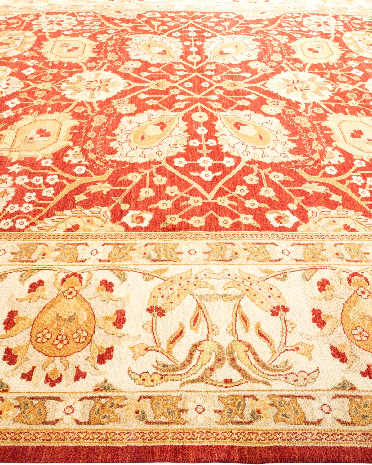 Alfombra única Hand Made Contemporánea Ecléctica Roja en Nuevo estado para la venta en Norwalk, CT