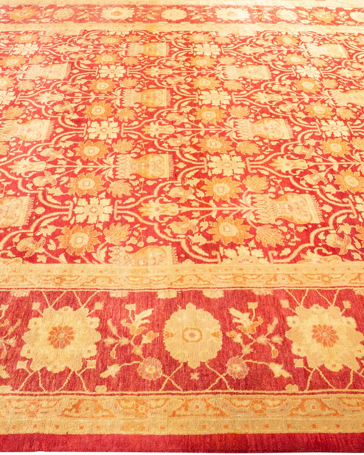 Alfombra única Hand Made Contemporánea Ecléctica Roja en Nuevo estado para la venta en Norwalk, CT