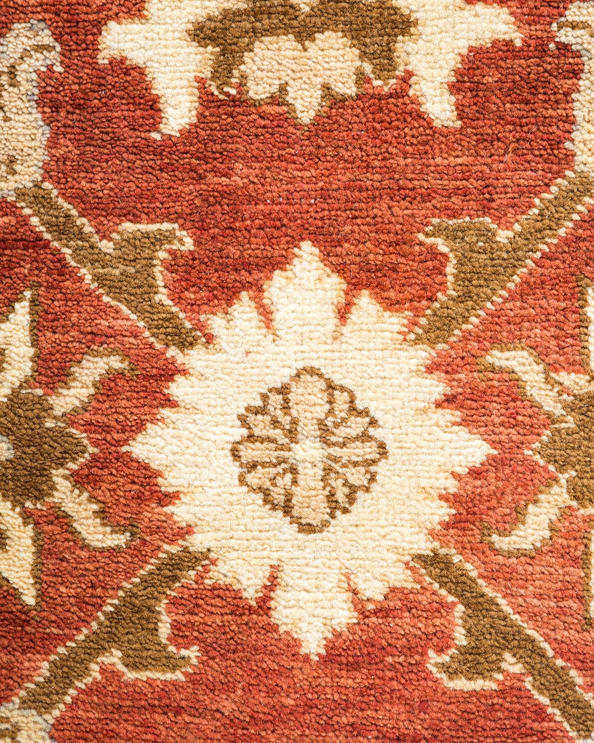 XXIe siècle et contemporain Tapis jaune contemporain éclectique fait à la main unique en son genre en vente
