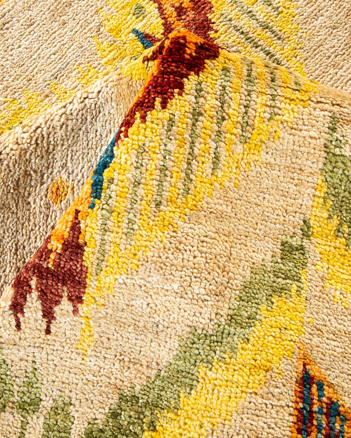 Autre Tapis jaune moderne contemporain fait à la main unique en son genre en vente