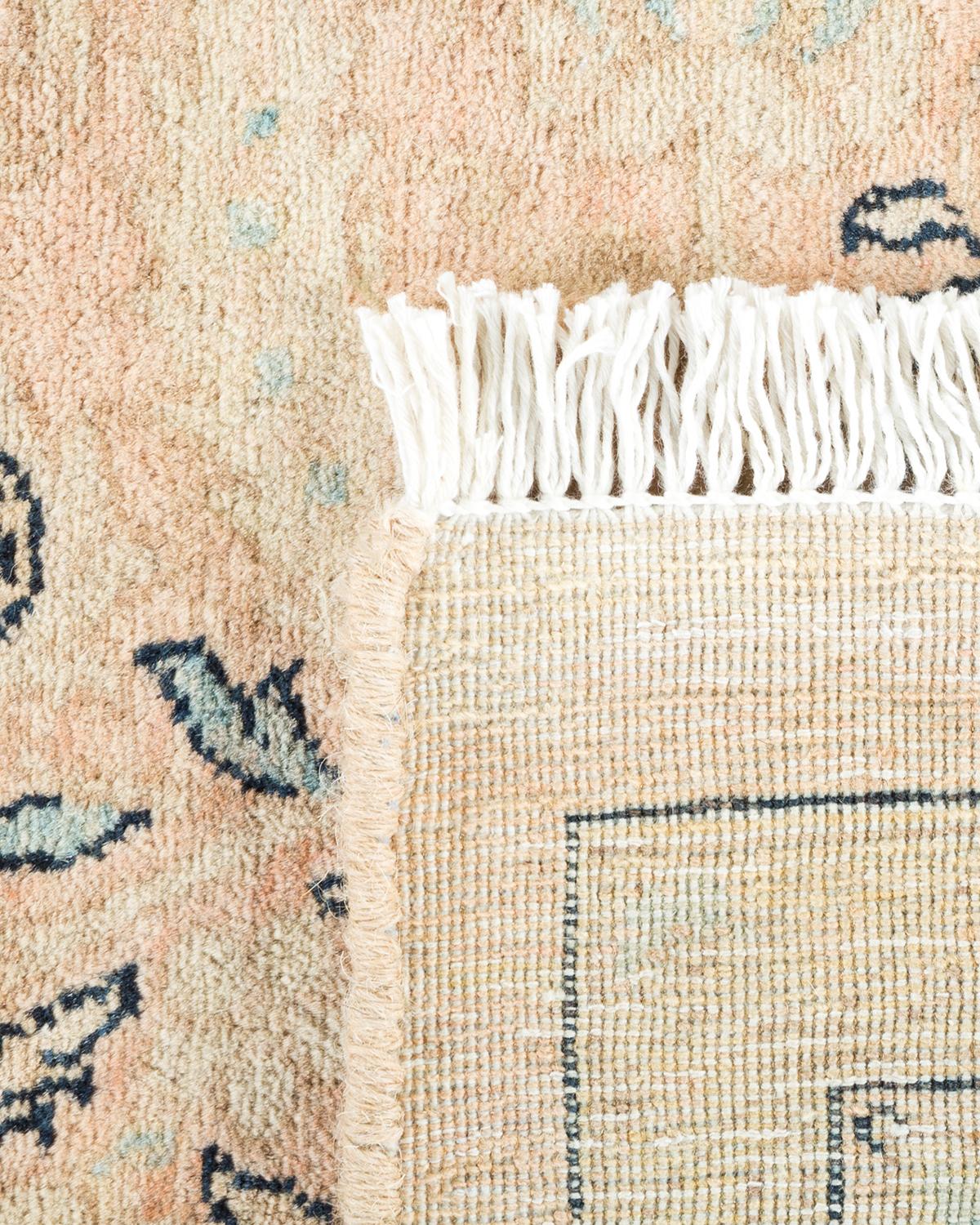 Handgefertigter, traditioneller Mogul-Beige-Teppich, Unikat (Handgeknüpft) im Angebot