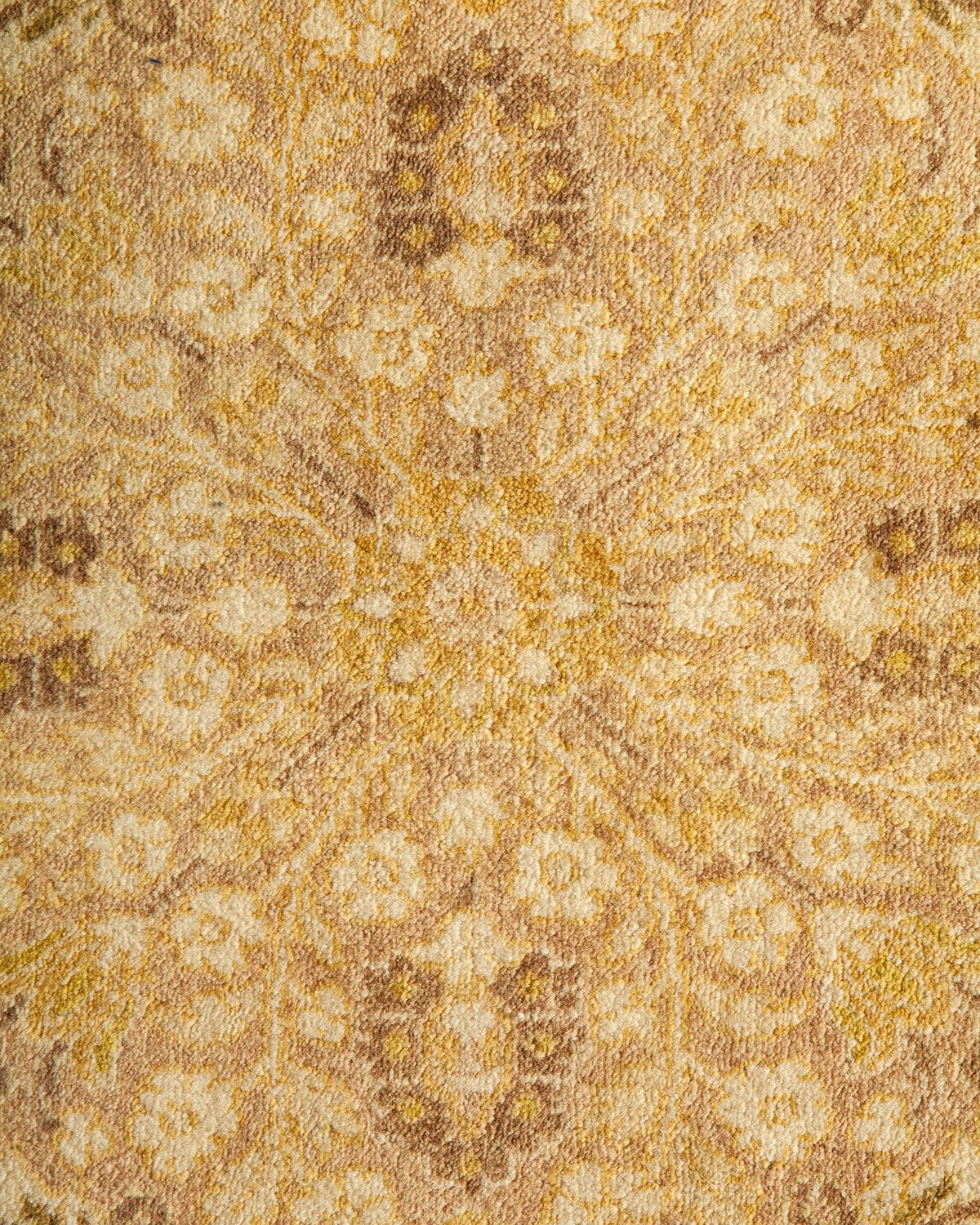 Einzigartiger handgefertigter traditioneller Mogul-Teppich in Beige (Wolle) im Angebot