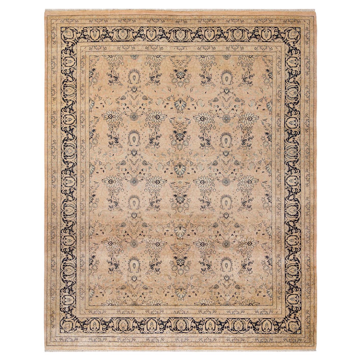 Tapis traditionnel Mogul beige unique en son genre, fabriqué à la main