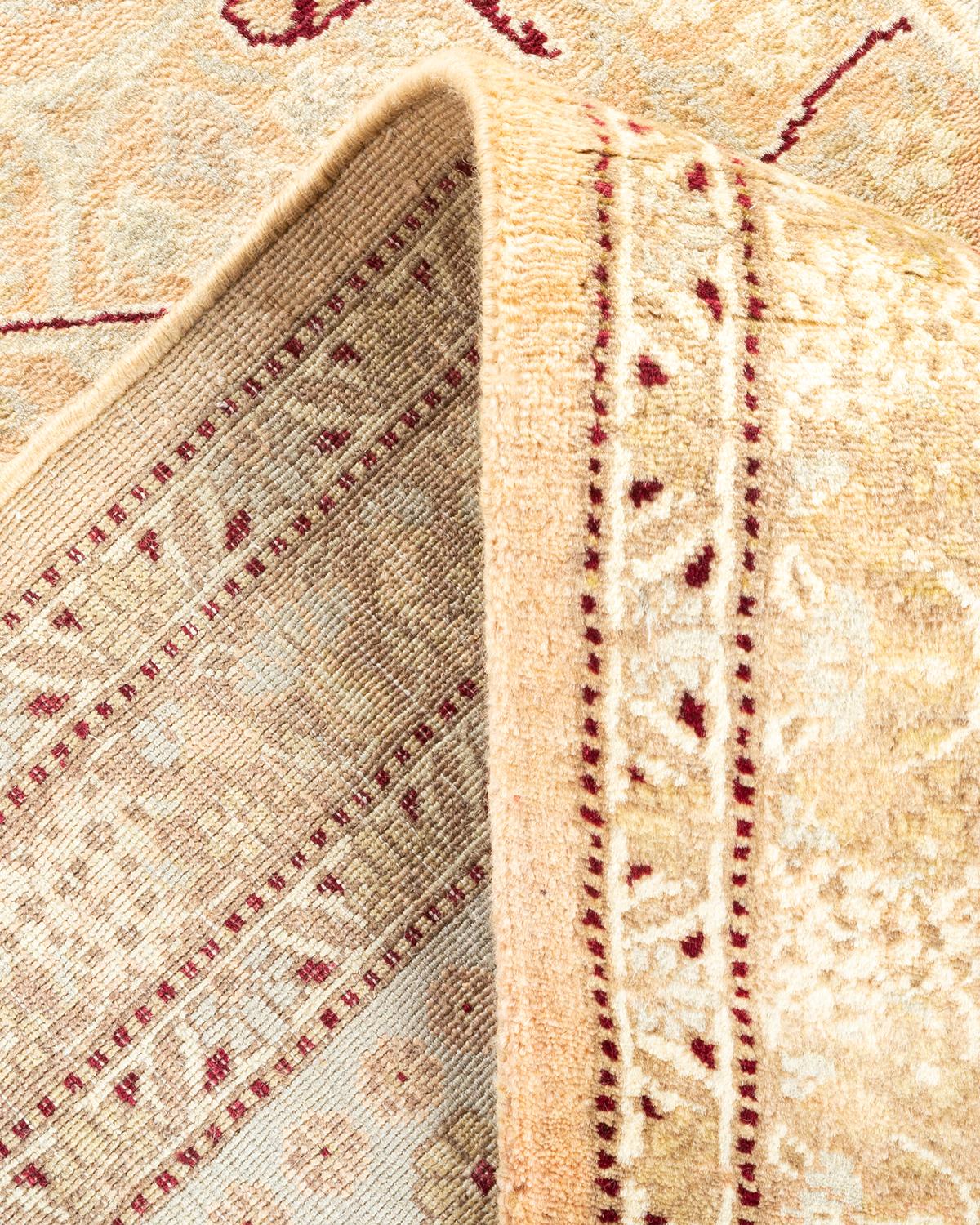 Pakistanais Tapis traditionnel Mogul beige unique en son genre, fabriqué à la main en vente