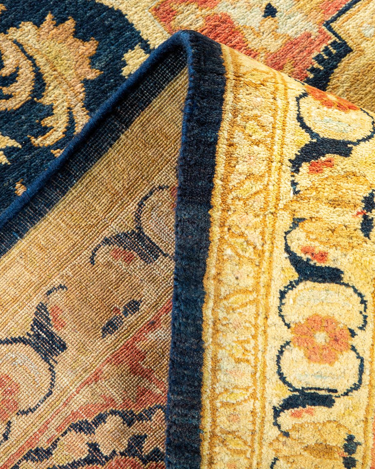Pakistanais Tapis traditionnel bleu moghol unique fait main, unique en son genre en vente